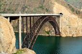 تحقیق طراحی و ساخت پل های قوسی سد کارون3