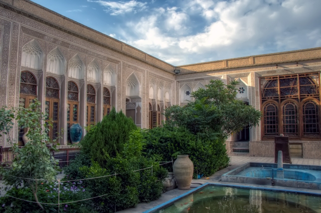 تحقیق بررسی موزه های استان یزد